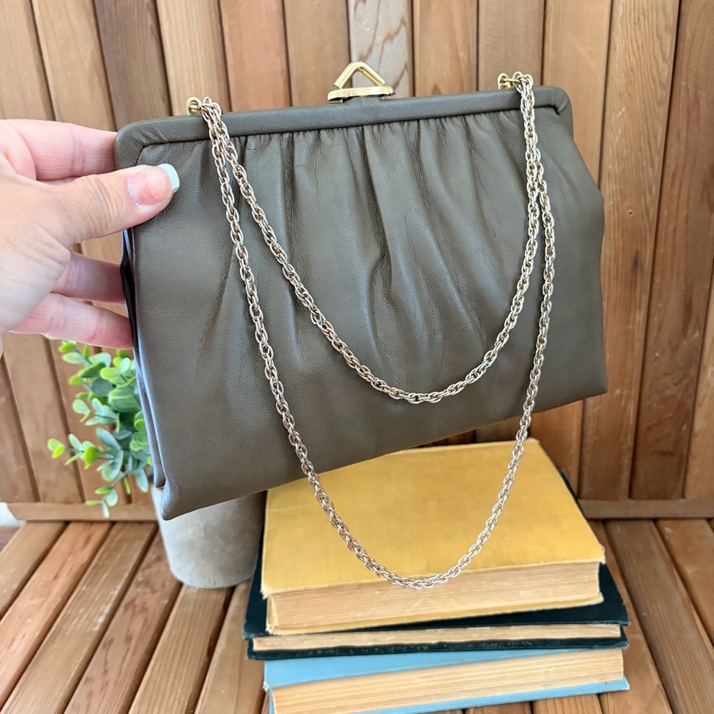 MARDANE Vintage Leather Kiss Lock Clutch, Chain Strap w built in Mirror, Taupe